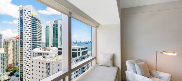 2 dormitorios propiedad comercial en venta en Miami, Miami-Dade, Florida, USA № 614899 9