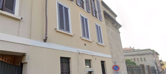 Квартира с 2 комнатами в Монца, Италия № 193265 9