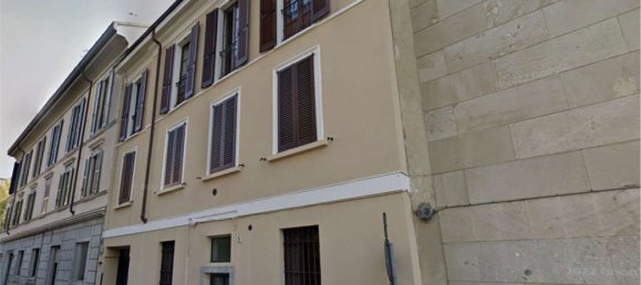 Квартира с 2 комнатами в Монца, Италия № 193265 8