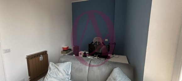 Apartamento de 3 dormitorios en Gorla Minore, Italy No. 363541 8