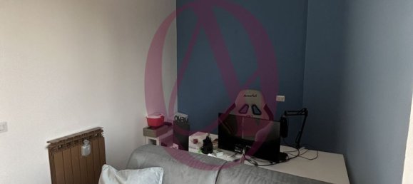 Apartamento de 3 dormitorios en Gorla Minore, Italy No. 363541 33