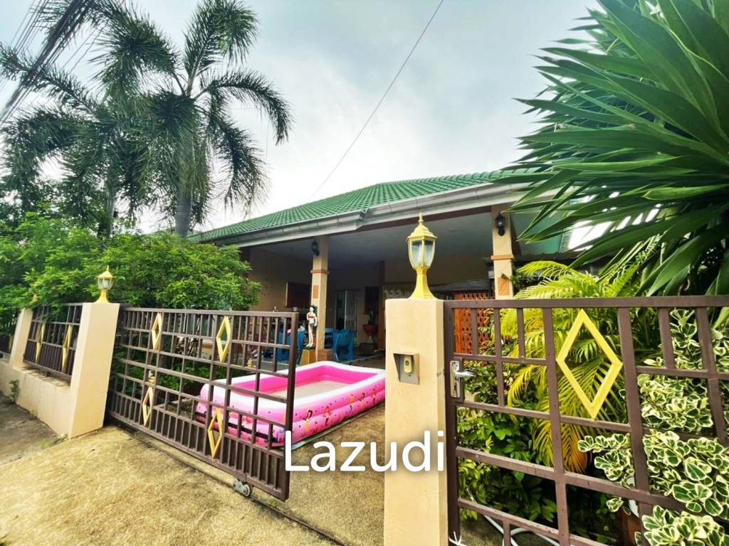 Café/restaurante de 3 dormitorios en Pattaya, Thailand No. 15570