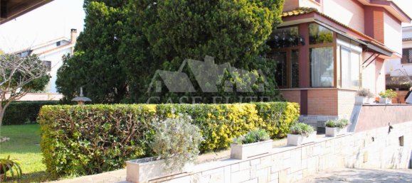 Villa de 2 dormitorios en Ardea, Italy No. 57690 9