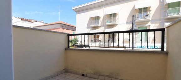 2 bedrooms Apartment in Cattolica, Italy No. 286483 3
