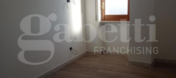 3غرفة شقة في Roccamonfina, Italy رقم 30085 3