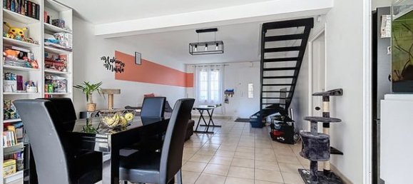 3 bedrooms House in Val-d'Oise, France No. 306899 3