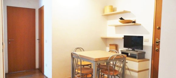 3 rooms Apartment in Milan, Italy No. 246879 3