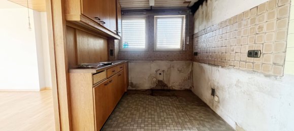 Дом с 8 комнатами в Баден-Вюртемберг, Германия № 42505 16