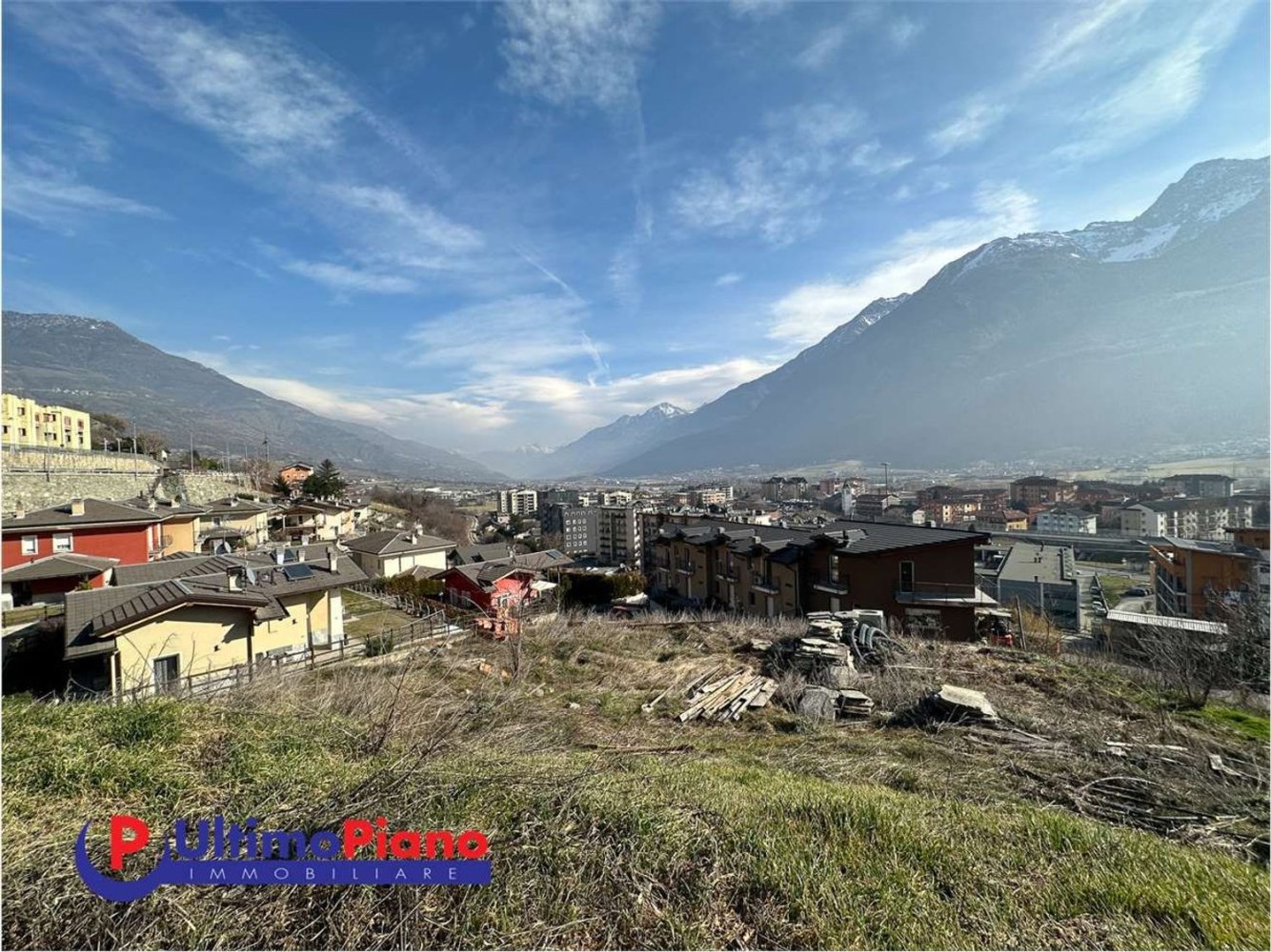 3418m² Land in Aosta, Italy No. 170983