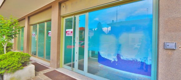 4 rooms Commercial property in Rescaldina, Italy No. 56684 4