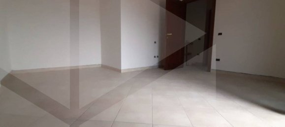 7 rooms Apartment in Castellarano, Italy No. 28520 5