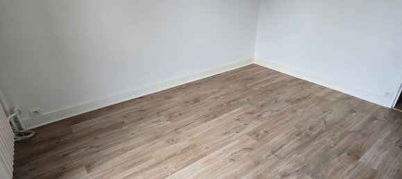 2 chambres Appartement à Étampes-sur-Marne, France No. 153349 5