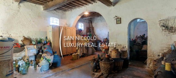 5 bedrooms House in San Casciano in Val di Pesa, Italy No. 192878 12