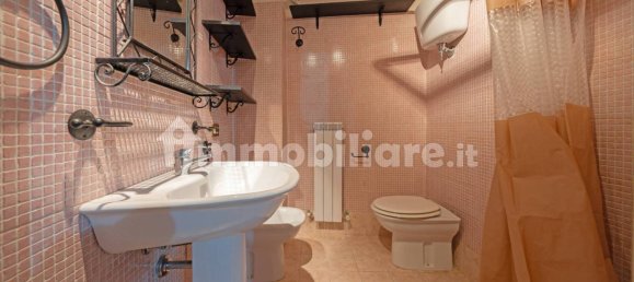 6 bedrooms House in Perugia, Italy No. 129224 9