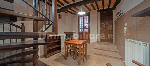 6 bedrooms House in Perugia, Italy No. 129224 4