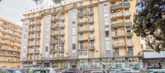 3-salle Appartement à Rome, Italy No. 20235 2