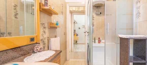 3-salle Appartement à Rome, Italy No. 20235 38