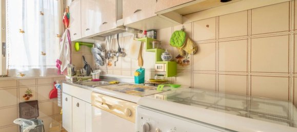 3-salle Appartement à Rome, Italy No. 20235 10