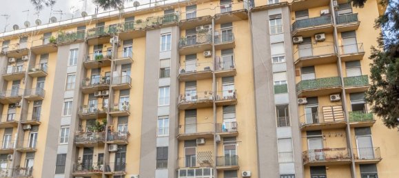 3-salle Appartement à Rome, Italy No. 20235 3