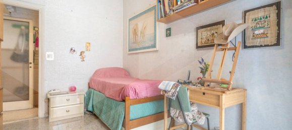 3-salle Appartement à Rome, Italy No. 20235 32