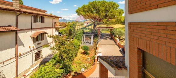 3-salle Appartement à Guidonia Montecelio, Italy No. 168079 9