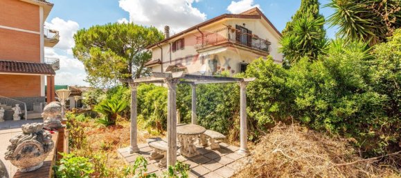 3-salle Appartement à Guidonia Montecelio, Italy No. 168079 18