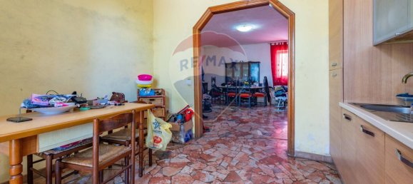 3-salle Appartement à Guidonia Montecelio, Italy No. 168079 3