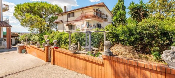 3-salle Appartement à Guidonia Montecelio, Italy No. 168079 21