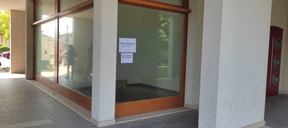 Gewerbliche Immobilie in Montegrotto Terme, Italy 60m², Nr. 228456 2