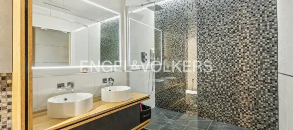 4 chambres Appartement à Paris, France No. 168717 9