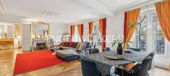 4 chambres Appartement à Paris, France No. 168717 3