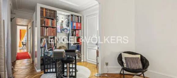 4 chambres Appartement à Paris, France No. 168717 7