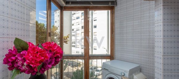 3 Schlafzimmer Wohnung in Cascais, Portugal, Nr. 109080 3