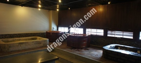 120m² Apartment in District 1, Vietnam No. 11141 8