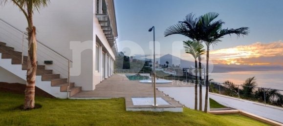 5 bedrooms Villa in El Sauzal, Spain No. 13840 19