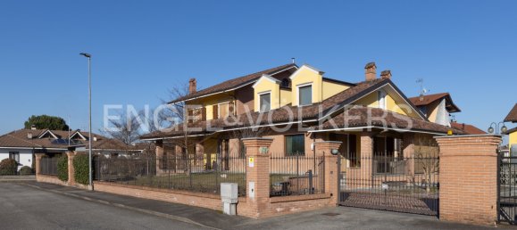 5 bedrooms Villa in Cavour, Italy No. 105783 14