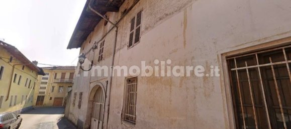 3 bedrooms Apartment in Volpiano, Italy No. 270586 3