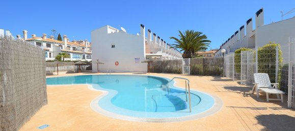 3 Schlafzimmer Stadthaus in Cabo Roig, Spain, Nr. 2272 10