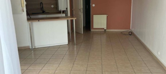 1 bedroom Apartment in Martigues, France No. 331556 3