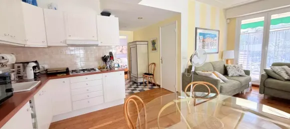 2 rooms Apartment in Nice, France No. 362489 2