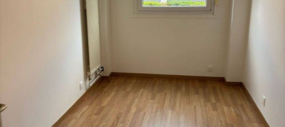 Квартира с 2 спальнями в Монтрёй, Франция № 333684 8