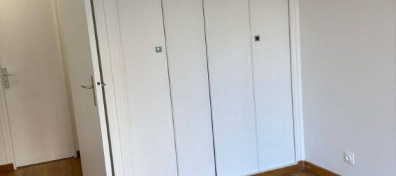 Квартира с 2 спальнями в Монтрёй, Франция № 333684 5