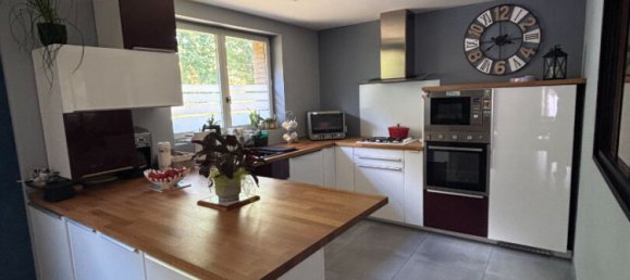 Дом с 5 комнатами в Энен-Бомон, Франция № 364098 3