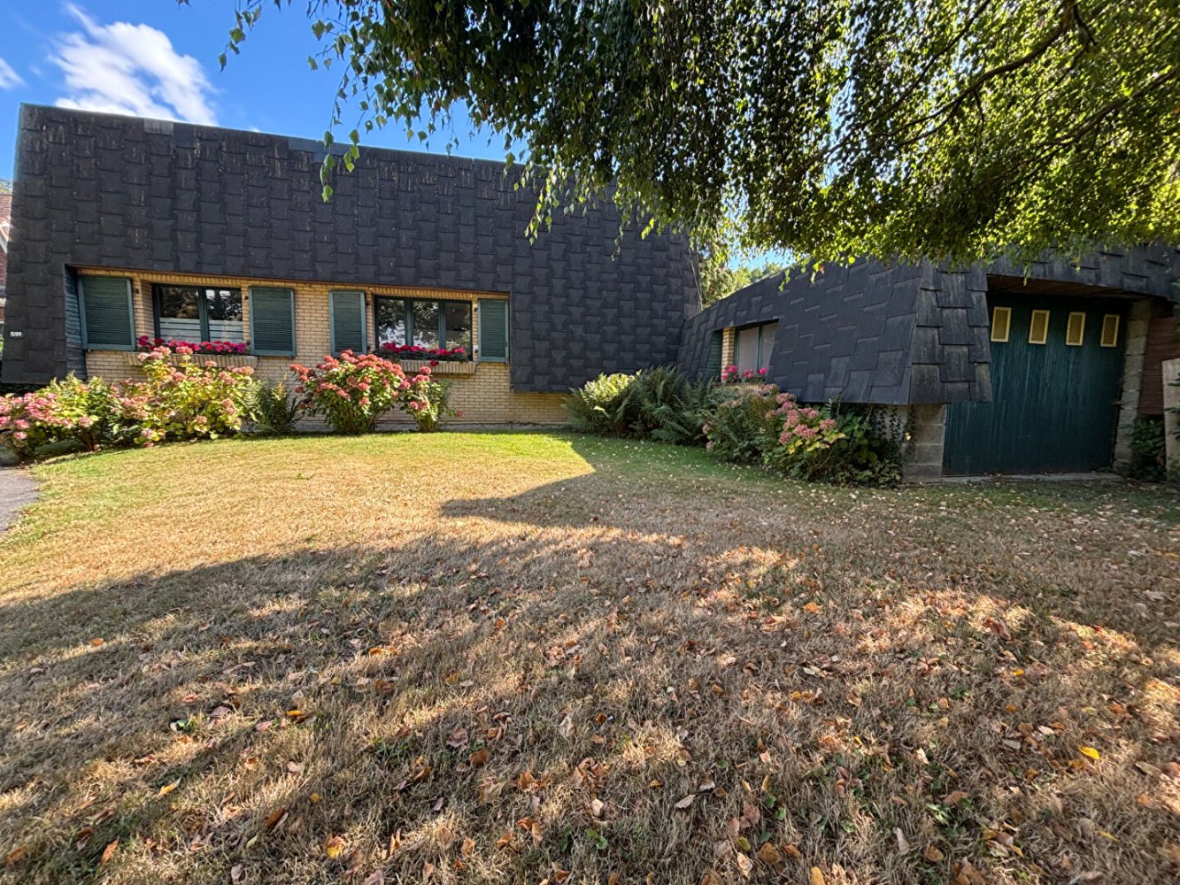 Дом с 5 комнатами в Энен-Бомон, Франция № 364098