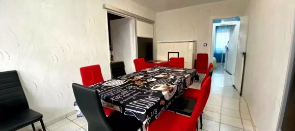 Apartamento de 3 dormitorios en Angers, France No. 97702 3