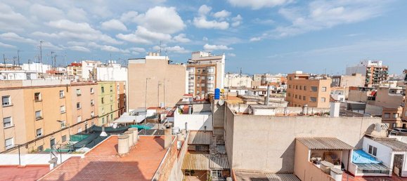 3 bedrooms Penthouse in Castellon, Spain No. 170888 2