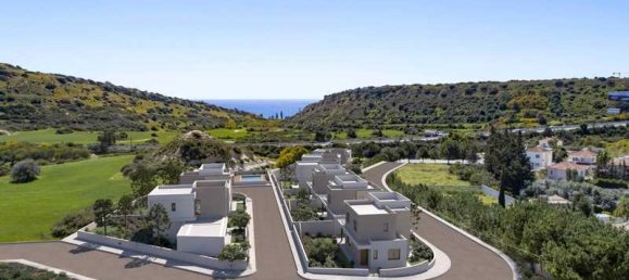 3 bedrooms Commercial property in Agios Tychonas, Cyprus No. 19523 7