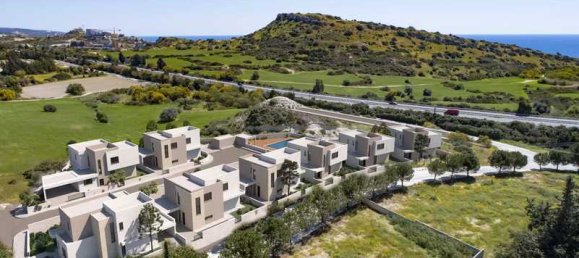 3 bedrooms Commercial property in Agios Tychonas, Cyprus No. 19523 8