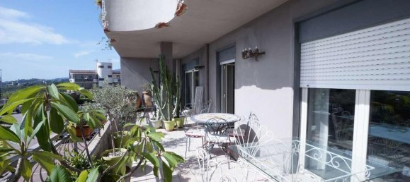 Apartamento de 5 divisões em Messina, Italy N.º 142104 3