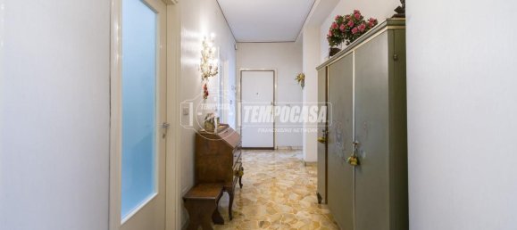 4-Zimmer Wohnung in Milan, Italy, Nr. 242746 12